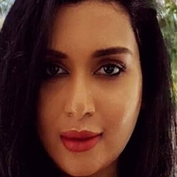 Ramya Inti Nøgen