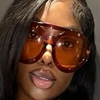 Realbellanuetch Nøgen