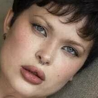 rey_lina Nøgen