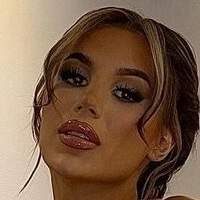 Rhi Rhi G Nøgen
