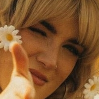 Rianne Downey Nøgen