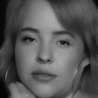 Sabrina Duffek Nøgen