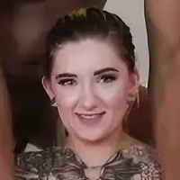 Sabrina Violet Nøgen