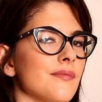 Sara Bell Nøgen