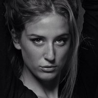 Sasha Gemini Nøgen