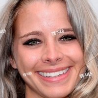 Saskia Atzerodt Nøgen