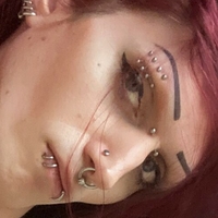 Scarlet Anahita Nøgen