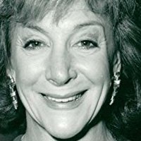 Sheila Steafel Nøgen