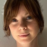 sheis_bond Nøgen