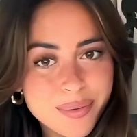 Shira Harif Nøgen
