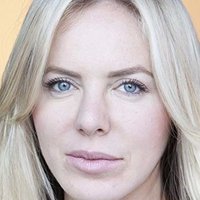 Shirly Brener Nøgen