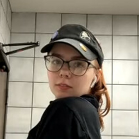 snackthatsmilesback Nøgen