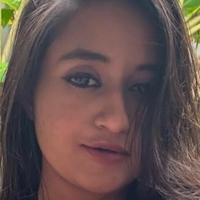Sneha Mathew Nøgen