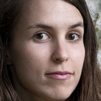 Sophia Takal Nøgen