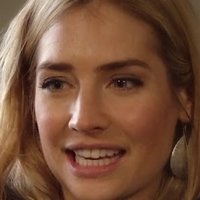 Sophie Colquhoun Nøgen