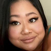 Stephanie Yum Nøgen