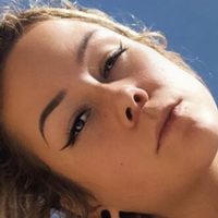 Stephilee Nøgen
