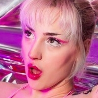 Strawbunnyx0x0 Nøgen