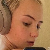 supreme_Raven Nøgen