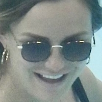 Susie Bradley Nøgen