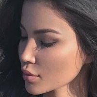 Sveta Bilyalova Nøgen