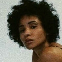 Tanaya Henry Nøgen