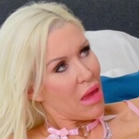 Tania Amazon Nøgen