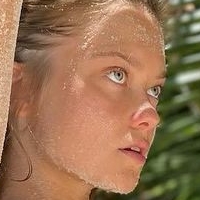 Tanya Kozina Nøgen