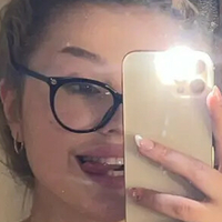 taraharrold Nøgen