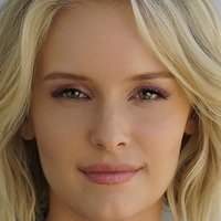 Taylor Black Nøgen