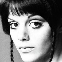Tina Aumont Nøgen