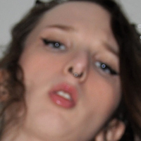 Trashgirltahlia Nøgen