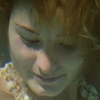 Underwater Tori Nøgen
