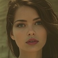 Vaelora Reed Nøgen