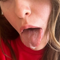xraebby Nøgen