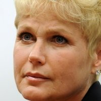 Xuxa Meneghel Nøgen
