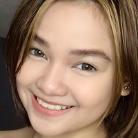 Xyriel Manabat Nøgen