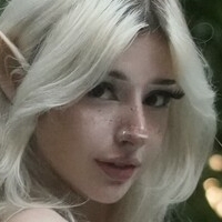 Yaminaa_a Nøgen