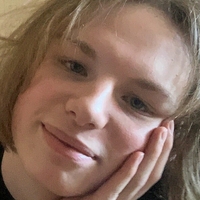 yourmolaev_v Nøgen