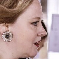 Yuliya Aug Nøgen