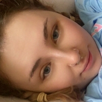 zaraliee Nøgen