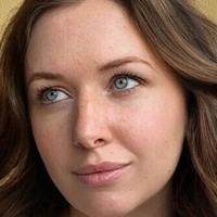 Zoe Bishop Nøgen