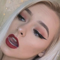 Zoe Laverne Nøgen